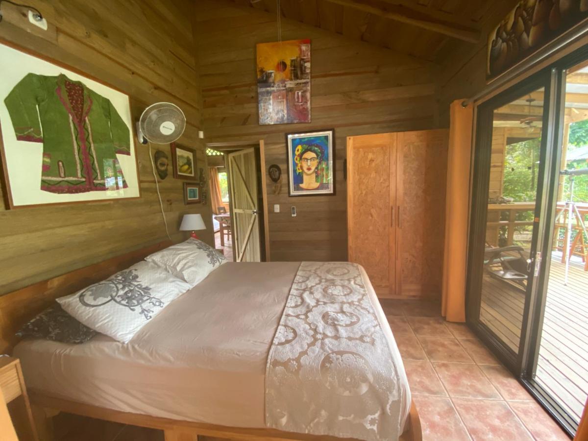 Uvita Oasis Retreat With Villa Cabins And Apartment المظهر الخارجي الصورة