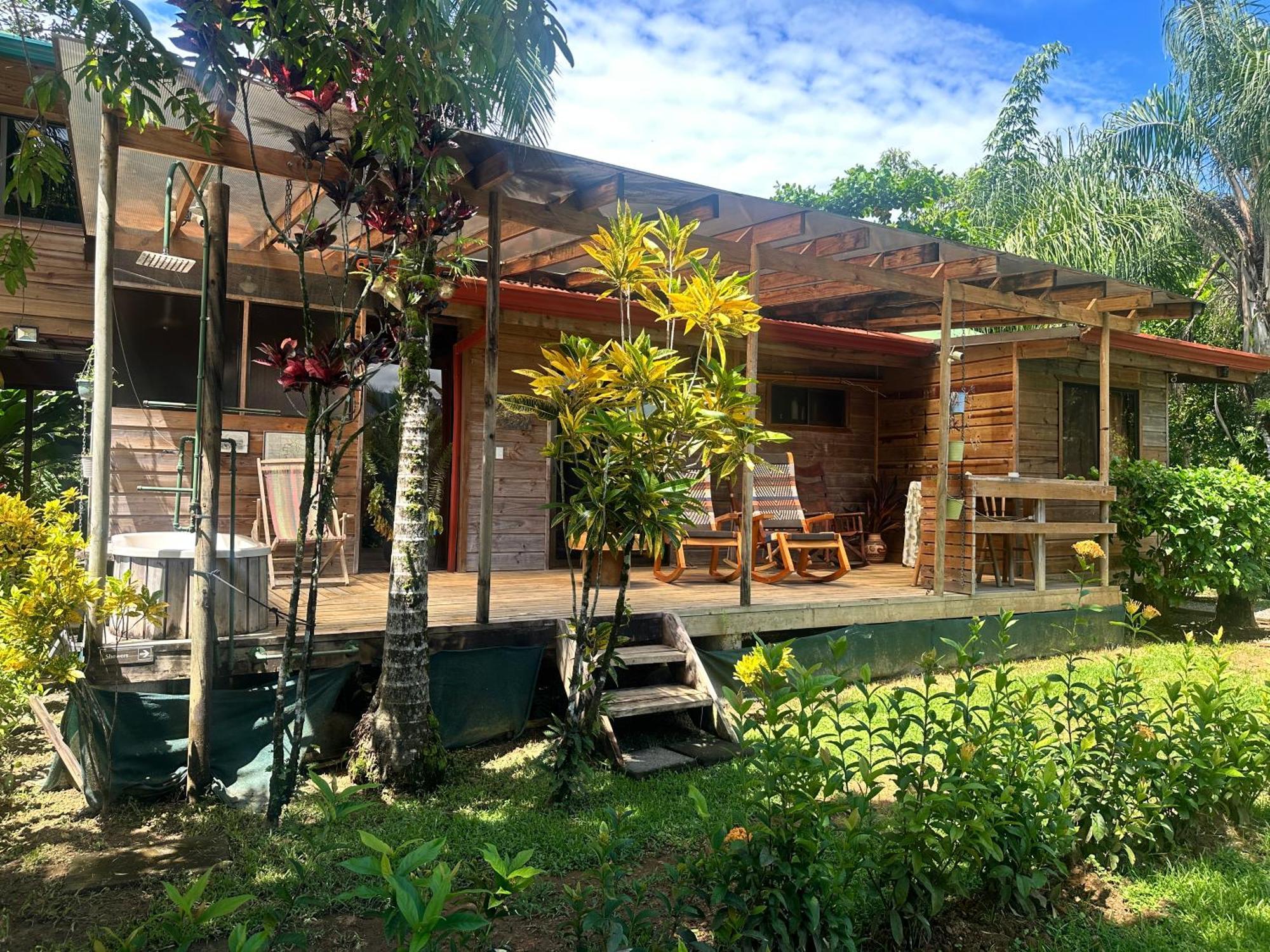 Uvita Oasis Retreat With Villa Cabins And Apartment المظهر الخارجي الصورة